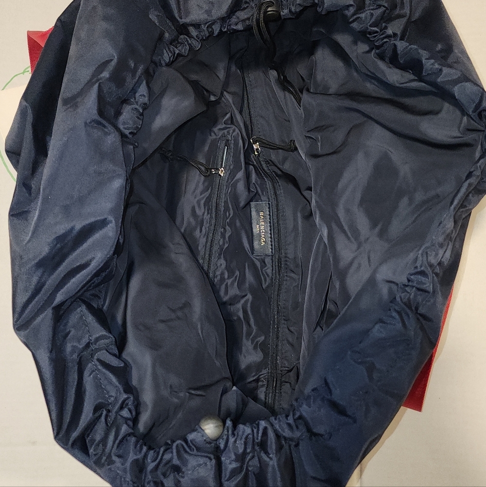 Balenciaga Dark Blue Bag with Red Accents - Picture 2 of 3